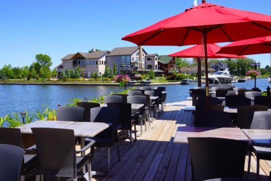 Lagoon Harbour Resort & Hotel Orillia Exterior foto